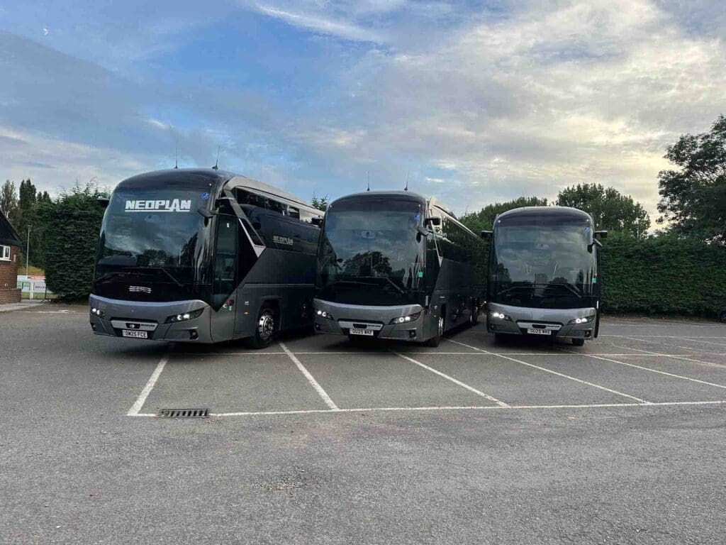 Private Coach Hire Service In United Kingdom | Evershine Transport